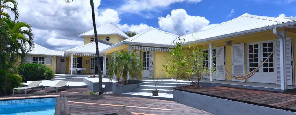 EXCLUSIVITÉ – CASE PILOTE - SPACIEUSE VILLA D'EXCEPTION - 965 000 €
