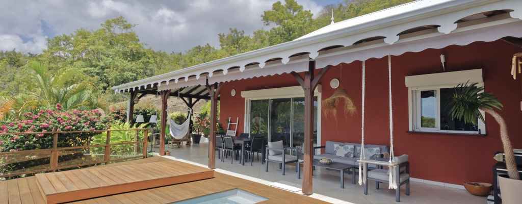 LE DIAMANT – VILLA D’ EXCEPTION – VUE MER ET MORNES 699 000 €