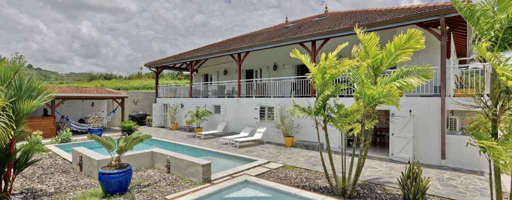 EXCLUSIVITÉ – DUCOS - PROPRIETE D'EXCEPTION   -  2 PISCINES -  1 595 000   €