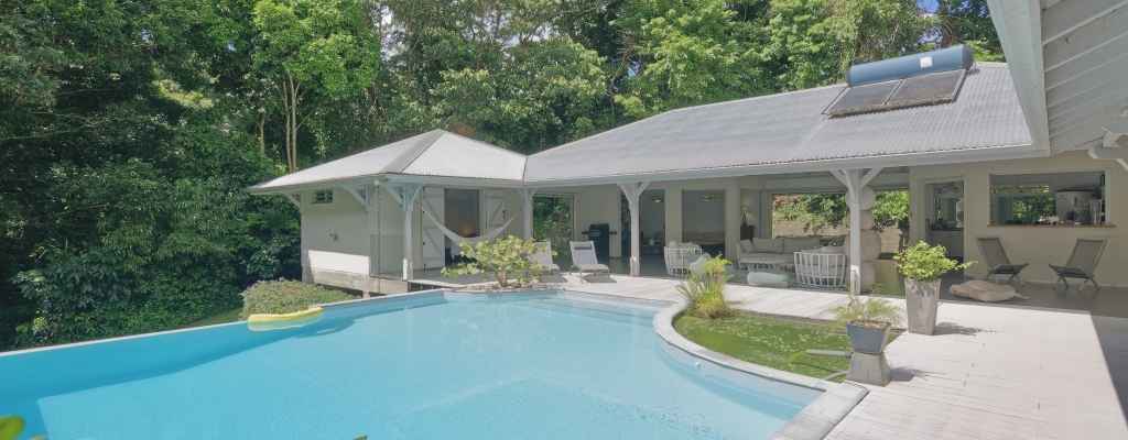 Exclusivité – Villa d’architecte  - 4 Chambres – Piscine à débordement