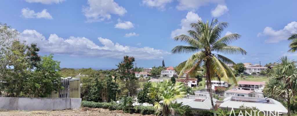 Exclusivité - Terrain constructible de 1507 m 2 à Didier