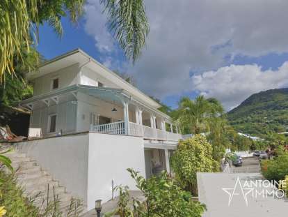 EXCLUSIVITE - VILLA  4 CHAMBRES - PISCINE - 470 000 €