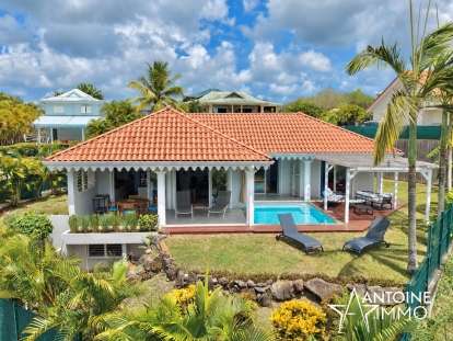 EXCLUSIVITE – SUPERBE VILLA DE STANDING   - VUE MER  895 000 €