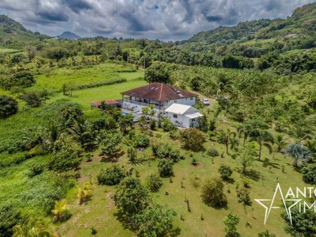 EXCLUSIVITÉ – DUCOS - PROPRIETE D'EXCEPTION   -  2 PISCINES -  1 385 000   €