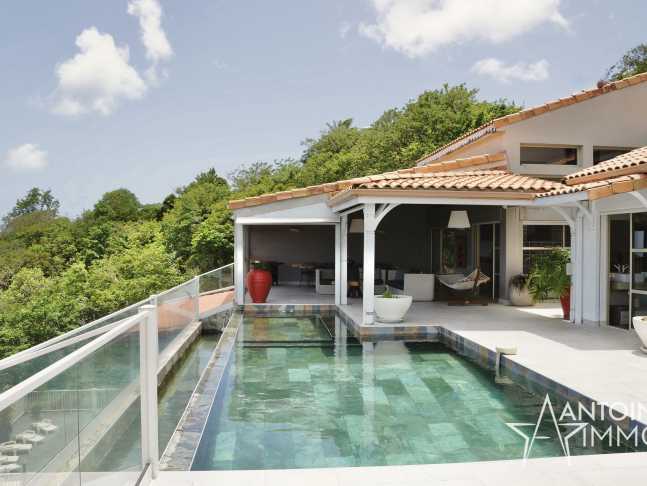 EXCLUSIVITE – VILLA DE STANDING – 6 APPARTEMENTS – 2 PISCINES