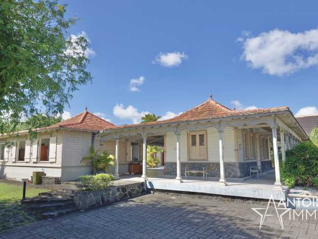 Exclusivité - Schoelcher – Somptueuse propriété - 1495 000 €