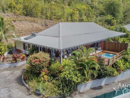 LE DIAMANT – VILLA D’ EXCEPTION – VUE MER ET MORNES  780 000 €
