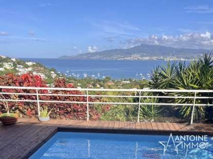 EXCLUSIVITE - LES TROIS ILETS - VUE MER    750 000 €