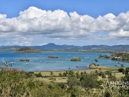 EXCLUSIVITÉ – SOMPTUEUSE VILLA D’ARCHITECTE AVEC VUE MER & DEUX PISCINES