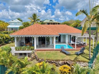 EXCLUSIVITE – SUPERBE VILLA DE STANDING   - VUE MER  895 000 €