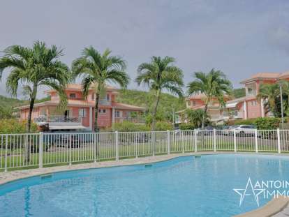 Très beau T 3 Vendu meublé – Résidence avec piscine