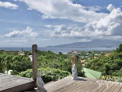 EXCLUSIVITE  - VILLA AVEC VUE MER  - PISCINE 840 000 €
